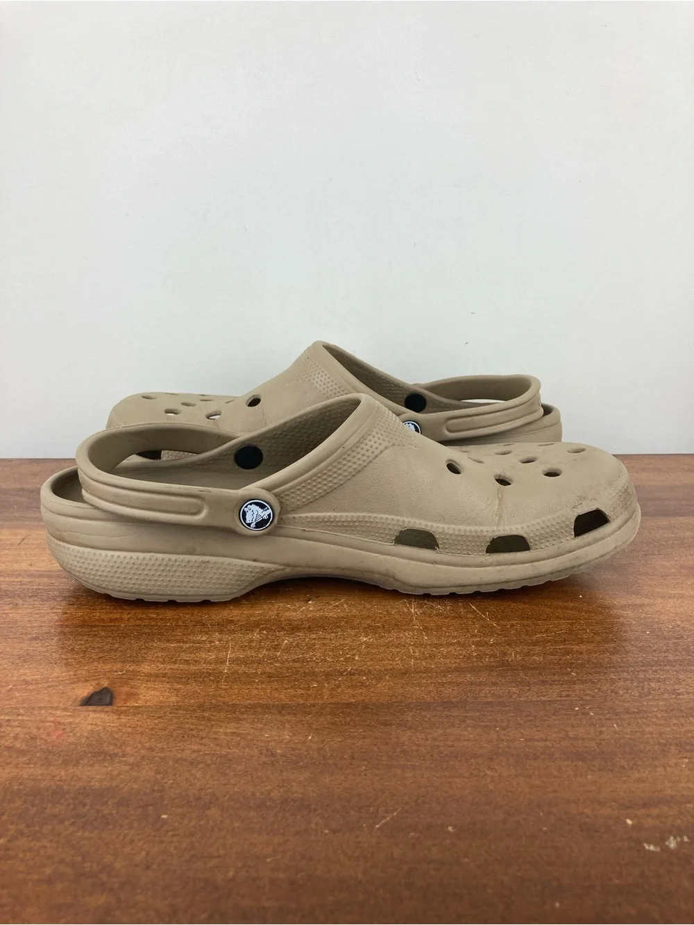 Crocs Classic Comfort Clogs Brown Neutral Men's Size XXL 12-13 Pre-Owned.